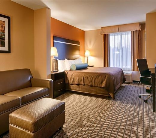 Best Western Plus Pontoon Beach