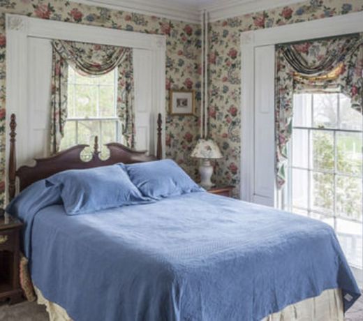 Yankee Clipper Inn