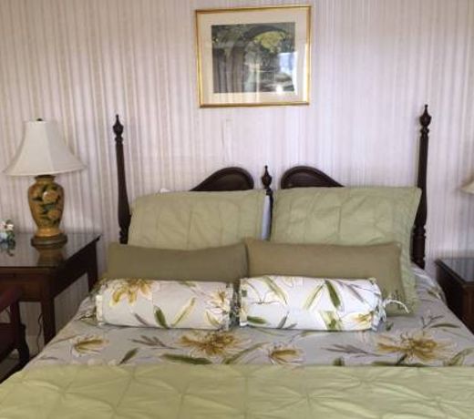 Yankee Clipper Inn