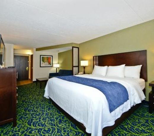 Comfort Inn & Suites Butler