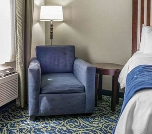 Comfort Inn & Suites Butler