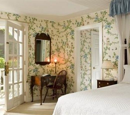 FAIRVILLE INN - BED AND BREAKFAST