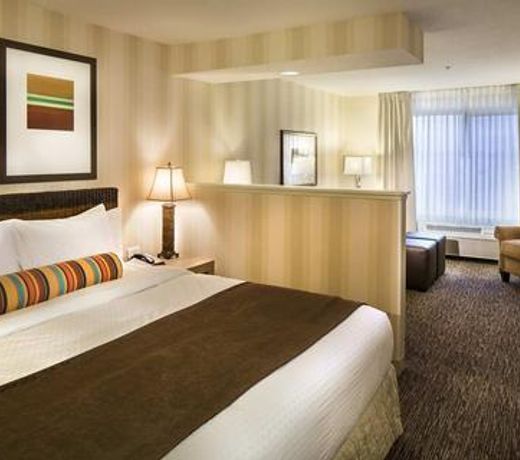 DoubleTree by Hilton Portland - Beaverton
