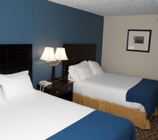 Holiday Inn Express Hotel & Suites Cadillac, an IHG Hotel