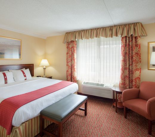 Holiday Inn Salem, an IHG Hotel