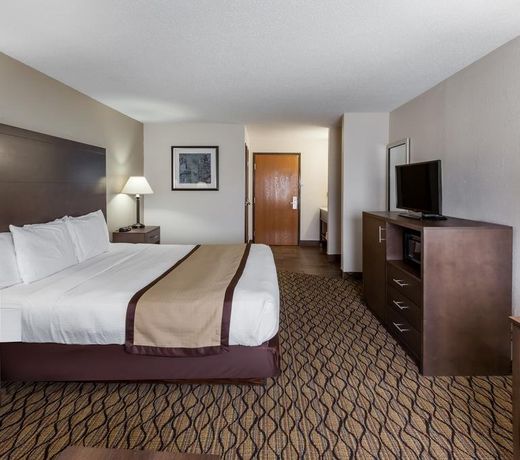 Baymont by Wyndham Auburn