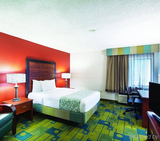 La Quinta Inn by Wyndham Auburn Worcester