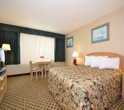 Ramada by Wyndham San Bruno SFO Airport