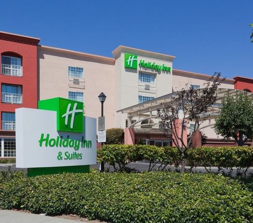 Holiday Inn & Suites San Mateo - SFO, an IHG Hotel