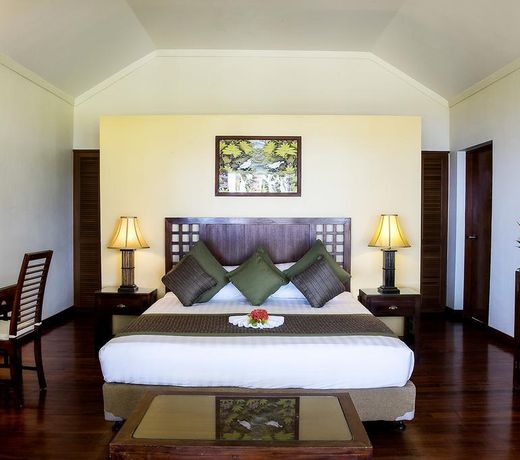 The Naviti Resort