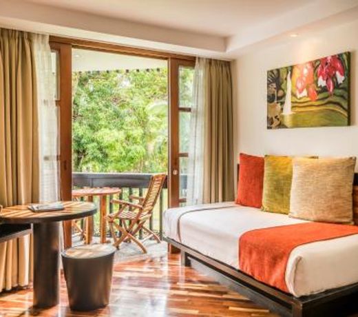 The Warwick Fiji