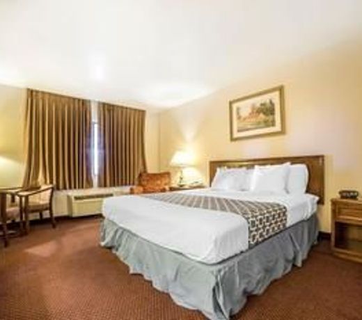 Econo Lodge Inn and Suites Sandy