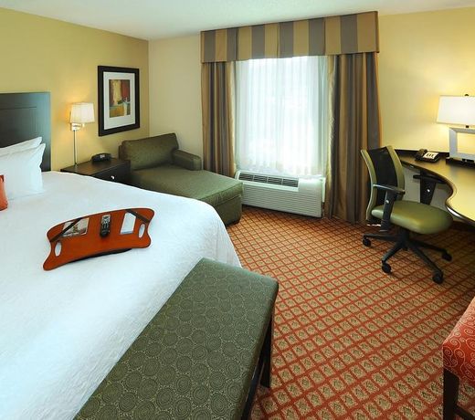 Hampton Inn & Suites Scottsboro