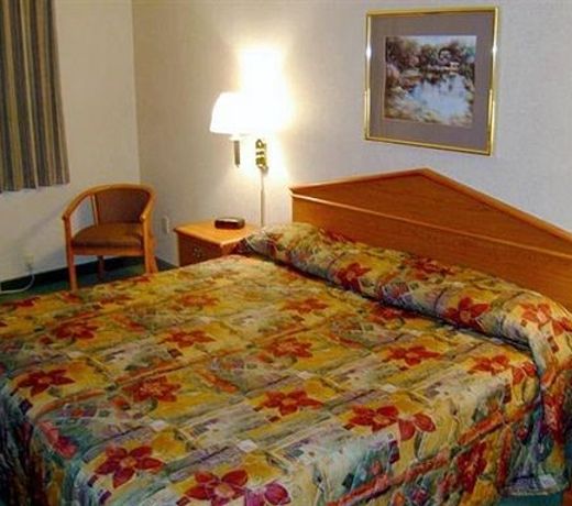 Red Lion Inn & Suites Des Moines