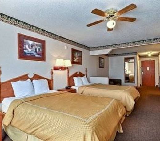 Holiday Inn Express & Suites Carmel North â Westfield, an IHG Hotel