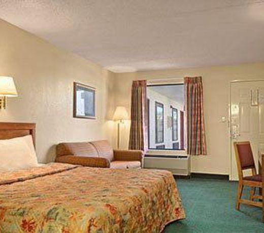 Days Inn by Wyndham Apple Valley Pigeon Forge/Sevierville