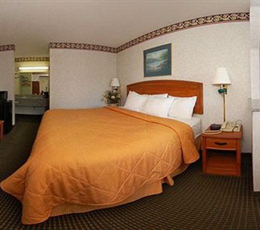 Quality Inn & Suites Dublin