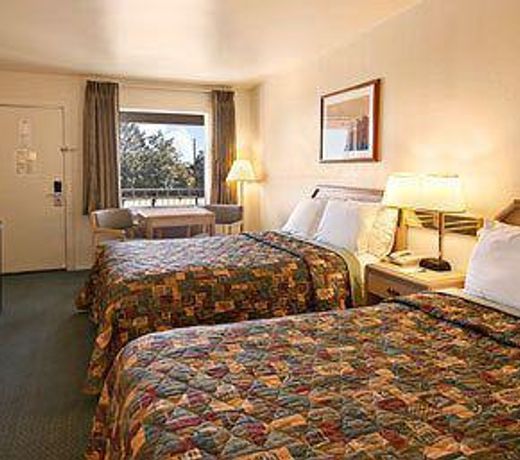 Days Inn by Wyndham Deming