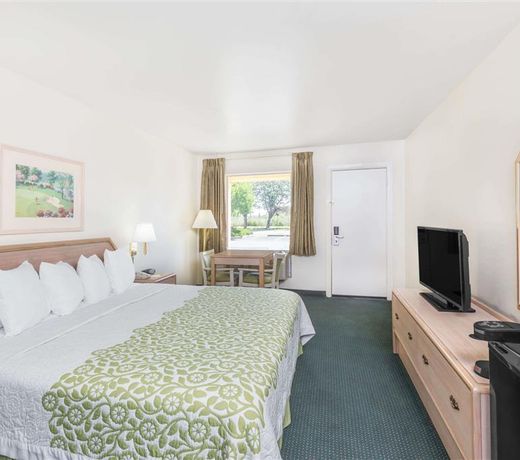 Days Inn by Wyndham Deming