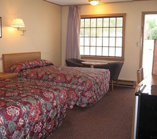 Rodeway Inn - Bellows Falls