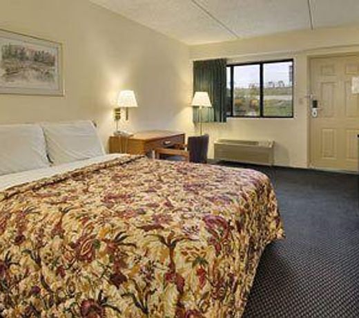 Red Roof Inn Shelbyville