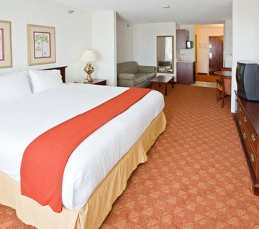 Holiday Inn Express & Suites Shelbyville, an IHG Hotel
