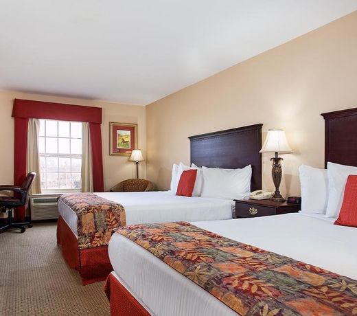 Ramada by Wyndham Shelbyville/Louisville East