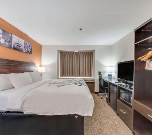 Sleep Inn & Suites