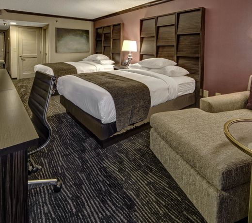 DoubleTree by Hilton Decatur Riverfront