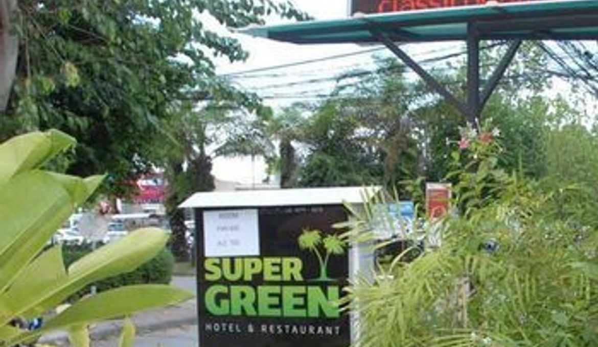 Super Green Hotel