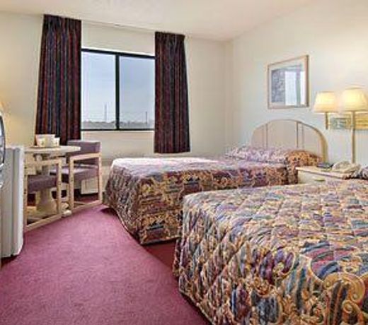 Super 8 by Wyndham Bethany MO