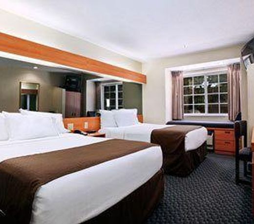 Microtel Inn & Suites by Wyndham Bethel/Danbury