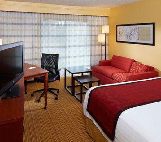 Sonesta Select Bettendorf