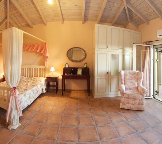 Villa Maria