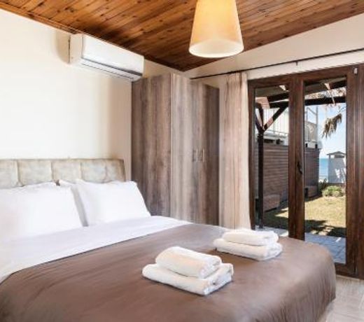 Sea Front Suites, Maisonettes & Apartments