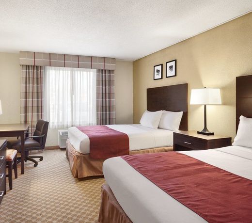 Country Inn & Suites by Radisson, Coon Rapids, MN