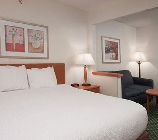 Baymont by Wyndham Coon Rapids
