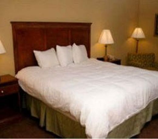 Ramada Brewton