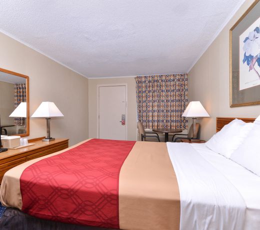 Econo Lodge East Hartford - Hartford