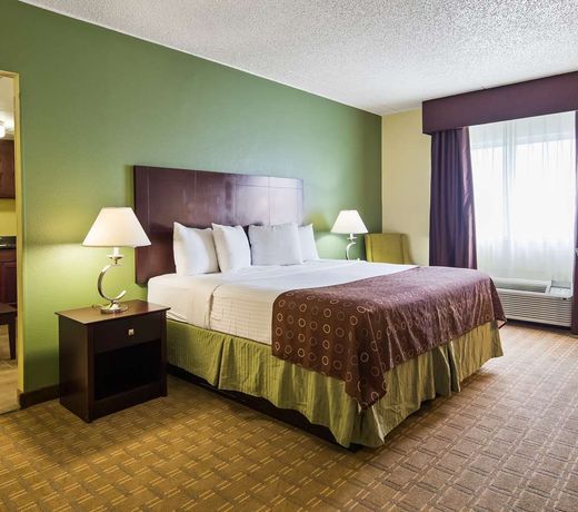 Best Western Airport Inn & Suites Cleveland