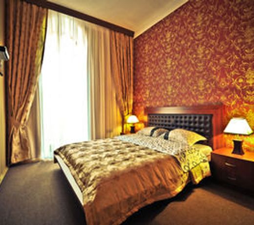 Du Port Hotel