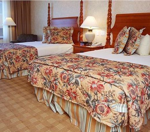 Bay Landing Hotel