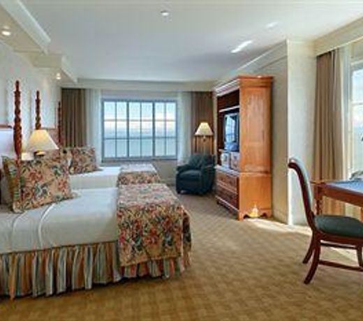 Bay Landing Hotel