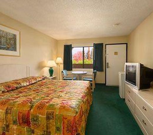 Days Inn by Wyndham Whittier Los Angeles