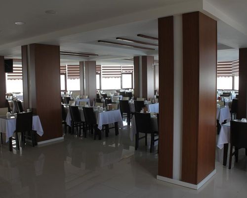 Aymeydani Hotel CafÉ Restaurant - Узунгёль - фото 12