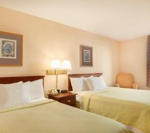 Days Hotel by Wyndham Buffalo Airport