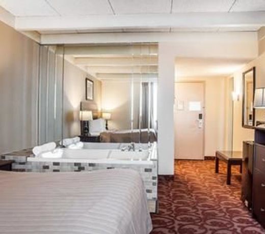 Quality Inn Buffalo Airport