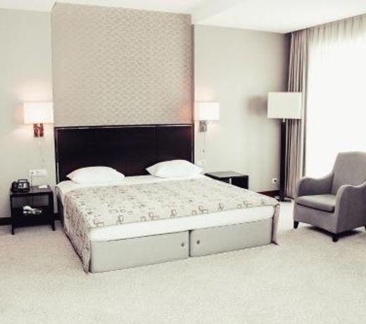 Point Hotel Baku