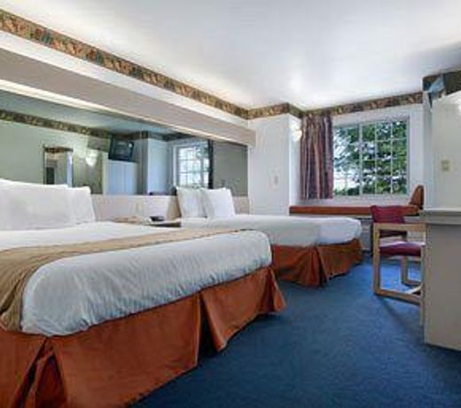 Microtel Inn & Suites by Wyndham Fond Du Lac