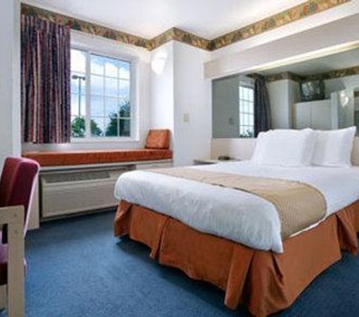 Microtel Inn & Suites by Wyndham Fond Du Lac